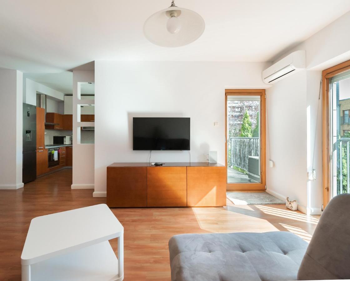Apartamento Pole Mokotowskie Spacious *